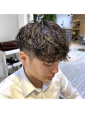 リンダバイネオリーブ 白楽店(Linda by neolive) 束感波巻きスパイラル