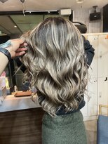 ラフ(LAFF)&nbsp;#バレイヤージュ#グレージュカラー#ボブウルフ#ココアベージュ