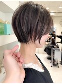 ハイライト白髪ぼかしダブルカラーインナーカラーショートボブ