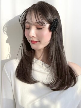 ローネス(LONESS) くすみベージュカラーとレイヤーカットで柔らかいヘアに◎