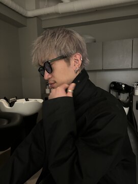 シーンヨコハマ 横浜店(SCENE yokohama) 韓国風メンズウルフ/シルバー/RIN06