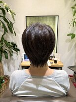 ウルバイサナンド(ULu by Sanando)&nbsp;ショートウルフ/えりあし浮く/くせ毛いかす