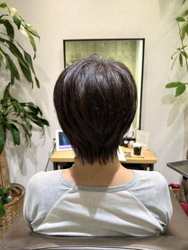 ウルバイサナンド(ULu by Sanando) ショートウルフ/えりあし浮く/くせ毛いかす