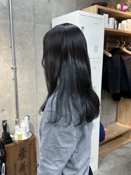 スクワッド(SQUAD) ブルーブラックで冬コーデ