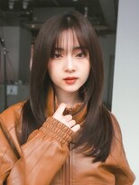 シオン(shion) ウルフレイヤーロング透明感カラー小顔くすみベージュ_F30310