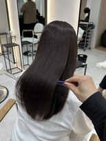 ジーナ 吉塚(Zina) 艶レッドブラウン【福田れん】吉塚美容室 髪質改善 暖色系カラー