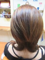 ヨシユキコンディショニング&nbsp;ダメージレスな縮毛矯正「強いくせ毛～ダメージ毛まで対応３５８