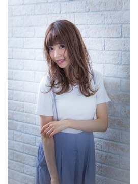 ヘアーアートシフォン 池袋西口店(Hair art chiffon) 厚めバングマッシュルーズセミディベージュカラー大人かわいい
