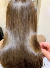 『髪質改善カラーエステ』で理想のサラツヤ髪へ♪湿気の多い季節もまとまりやすくずっとキレイな髪が続く！