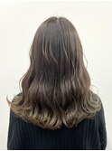 根本が伸びても気にならないグラデーションカラー