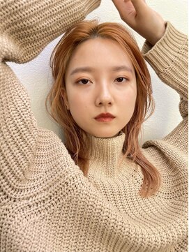 ノーム(norm) オレンジベージュ/ミディアムレイヤー/デザインカラー