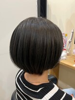 アルター(aL ter) オリーブグレージュ×内巻きボブ