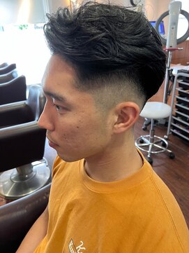 スリーク 吹田店(Sleek) フェードスタイル