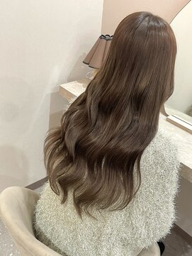 ミラ(Mila) 最高級人毛シールエクステ！サラサラロングヘア！