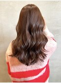 イエベ春夏向け ピンクベージュカラー