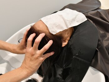 ギブ 竹ノ塚(GIVE)の写真/【竹ノ塚駅徒歩4分、朝9時から営業☆】エイジングケア×ヘッドスパ＊健康的な美髪へ導くスパメニューが◎