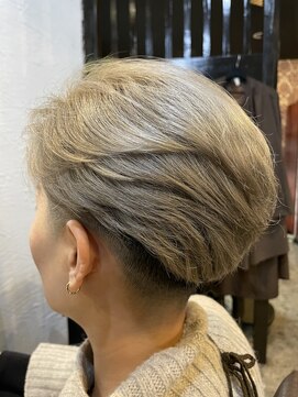 ヘアリゾート マンゴスティン(hair resort Mangosteen) シルバーベージュ