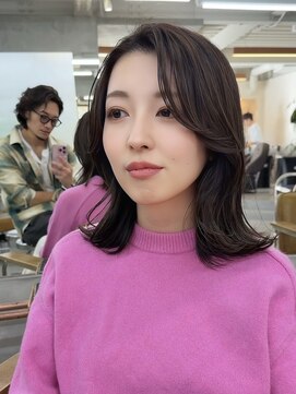 マセナ(Masena) ミディアムレイヤー/顔まわりレイヤー