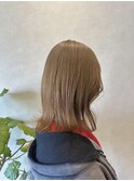 ミルクティーベージュ