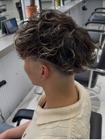 グロウ 横浜店(glow)&nbsp;スペインカール/ハイライト