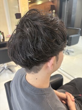 シャンプーボーイエイムス(SHAMPOO BOY aims) パーマ風マッシュカット