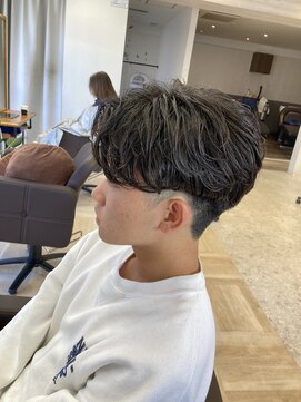 イフバイフィーカ(iF. by FiiKA) 毛流れナチュラルフェザーパーマ ひばりヶ丘フェザーショート