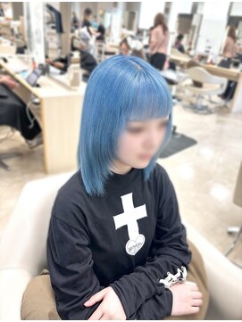 ケンジ 平塚ラスカ店(KENJE) ペールブルーカラー