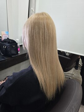 グランディールヘアデザイン(grandir hairdesign) ケアブリーチ/ホワイトベージュ/千葉