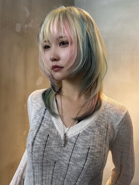 原宿/ウルフカット レイヤー デザインカラー ルーツカラー   