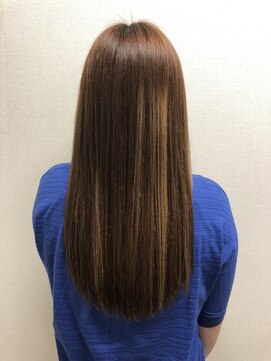 ウイ バイ ファースト 北四番丁店(u'i by first) ロングワンレンスタイル