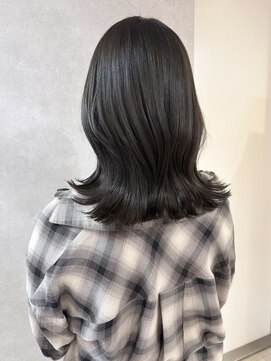 ミレバイジェニー (mirae by geny) 就活中にもおすすめ!ダークトーンのオリーブカラー r