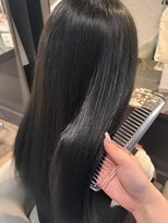 ユナイテッドビューティーウェストコースト(UNITED BEAUTY WEST COAST) 艶髪/グレージュ/ストレート/髪質改善