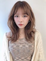 ノク(nok)&nbsp;丸み新しいレイヤー_ホワイトアッシュコンマヘアエアリーミディ
