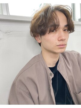 ユノ(juno) 前下がりスリークショート パーマ