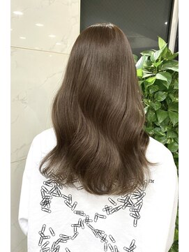 リア 大阪梅田(Ria) ～アッシュブラウン～【Ria 大阪 梅田】