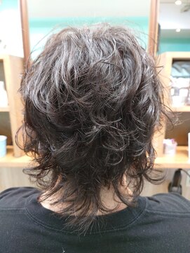 ヘアジーナ(Hair Jina) マッシュウルフゆるふわパーマ