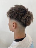 フェードカット、ブリーチカラー