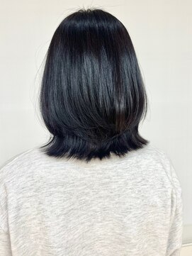 クオリス 上福岡店(QUALIS) 20代30代40代50代大人可愛い黒髪外ハネくびれレイヤーボブ