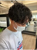 波巻きパーマセンターパートツイストパーマメンズマッシュパーマ