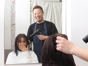 ヘアーアンドプレゼンツ ルコール 津田沼(hair&presents luCall)の写真/経験豊富なスタイリストが担当する安心のマンツーマン施術で、髪のお悩みを根本から解決していきます◎