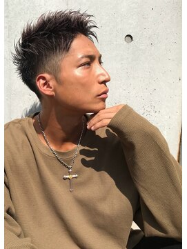 ソーホーニューヨーク ギンザ(SOHO NEW YORK GINZA) アップバングショート 眉毛 スキンフェード 【SOHO銀座】