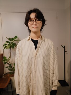 ヨー(Yoh-) 【ウルフパーマ/星亘祐】レディースパーマ/センターパートウルフ