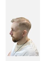 エコル(ekolu)&nbsp;サイドパートスキンフェード