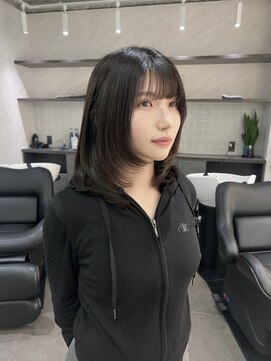 トーン(tone) レイヤーボブ×顔まわりカット
