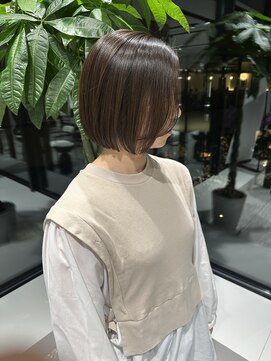 サヴォア(Savoir) 前髪なしスッキリボブ