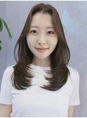 【kumu】韓国風/レイヤーカット/透明感/ロング/艶感/グレージュ