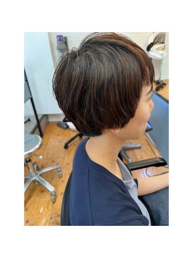 ラゴム(Lagom) ノンジアミン／白髪ぼかし／ショート／Lagom／下北沢