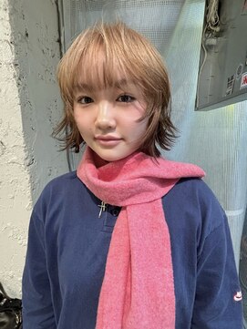 ノラ シブヤ(NORA) ★ボブレイヤールーツカラーボブウルフウルフボブレイヤーボブ