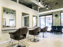 アメイジアカラー・TOKIO取扱店【髪質改善/縮毛矯正/☆】