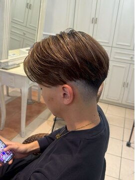 ヘアスタジオ アルス 御池店(hair Studio A.R.S) センターパート メンズガイルヘアマレットヘアフェードカット